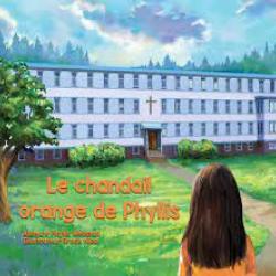 Couverture du livre Le chandail orange de Phyllis. Une illustration d'une jeune fille dans une chemise orange debout à l'extérieur et regardant vers une grande école blanche.
